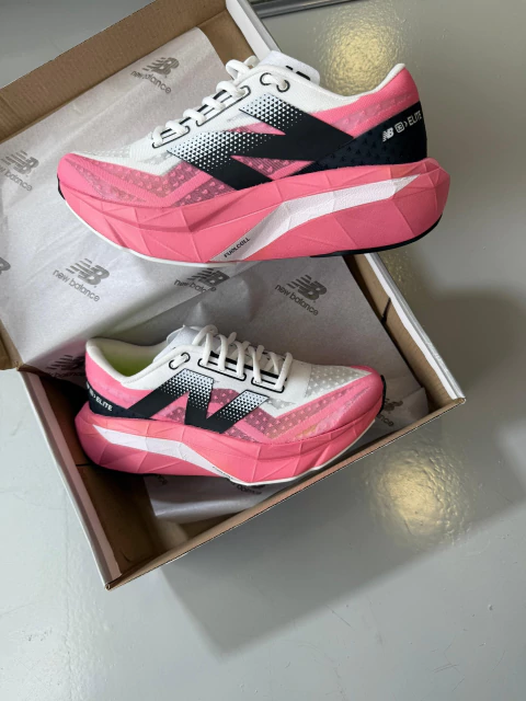 NEW BALANCE FUELCELL REBEL V4 - LARANJA - comprar online