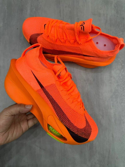 NIKE AIR ZOOM ALPHAFLY 3 - LARANJA