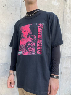 Plastic Hearts - Miley - comprar online