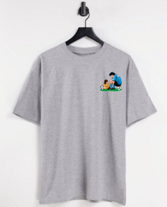 Remera Nace una flor (edición bolsillo) - comprar online