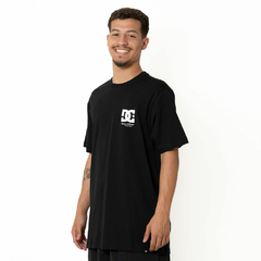 Camiseta DC Twisted Preto - comprar online