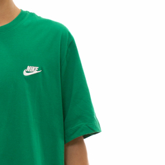 Camiseta Nike Nsw Club Tee AR4997365 na internet