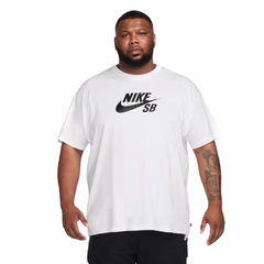 Camiseta Nike SB Tee Logo CV7539100 - comprar online