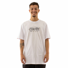 Camiseta Thug Nine Young And Prosperous Branco - comprar online