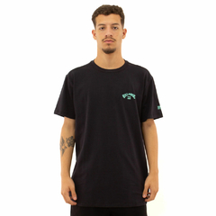 Camiseta BillaBong Arch UV Preto na internet