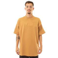 Camiseta Thug Nine Oversized Bold Premium Ocre - comprar online