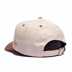 Imagem do Boné New Era 940 Winecork Off White