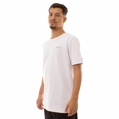 Camiseta New Era All Core Branded Happy New Year Branco - comprar online