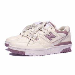 Tênis New Balance 550 Fem Branco/Rosa Escuro na internet