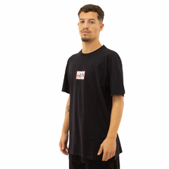 Camiseta Rvca Dmote Tag Preto na internet