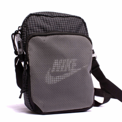 NIKE POCHETE HERITAGE - comprar online