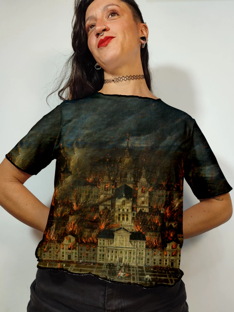 Remera incendio en el monasterio - comprar online