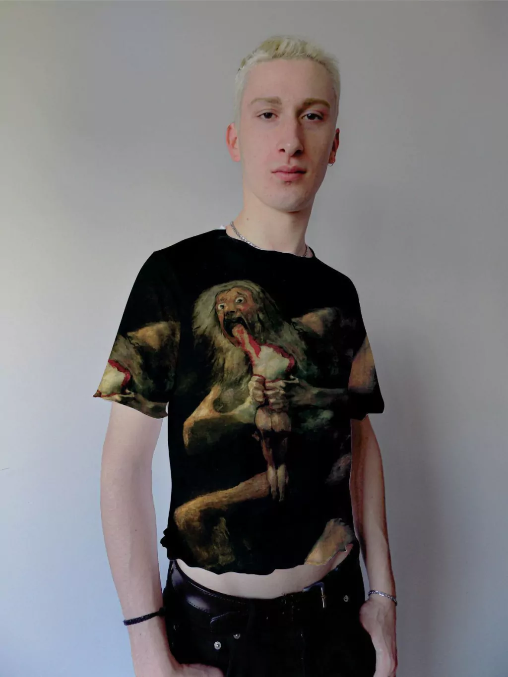 Remera saturno