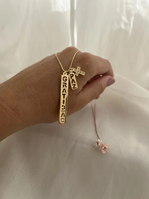 Colar Gratidão Plaquinhas