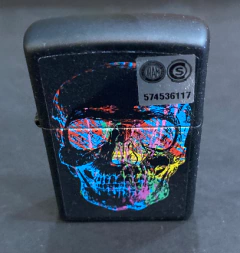 ENCENDEDOR ZIPPO CALAVERA 28042 en internet