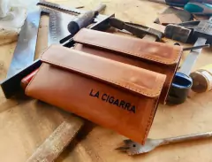 TABAQUERA DE CUERO LA CIGARRA en internet