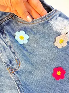 Short Jeans Infantil Juvenil Flor Crochê 03 na internet