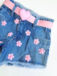 Short Jeans Infantil Juvenil Florzinhas com Cinto 07 na internet