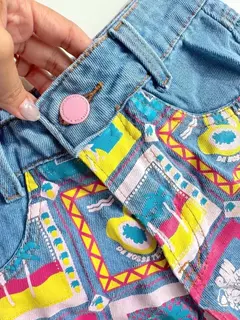 Short Jeans Infantil Juvenil Quadrinhos 16 na internet