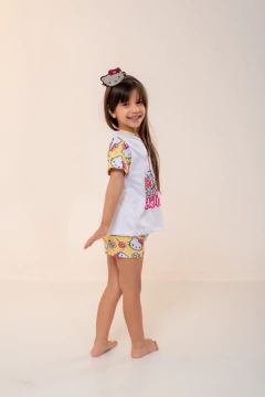 Pijama Blusa e Short Infantil Hello Kitty Amarelo - 238 na internet
