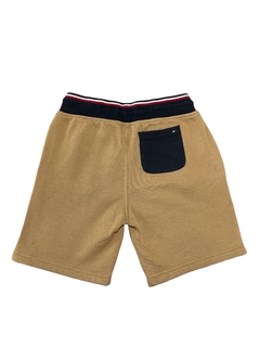 Shorts Tommy Hilfiger- Semi Novo - TAM 6/7 anos - comprar online