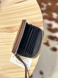 TARJETERO ENGRASADO CHOCOLATE - comprar online