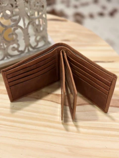 BILLETERA DE HOMBRE ENGRASADO SUELA - comprar online