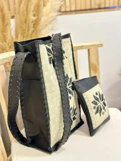 CUYO NEGRO PAMPA + YERBERO en internet