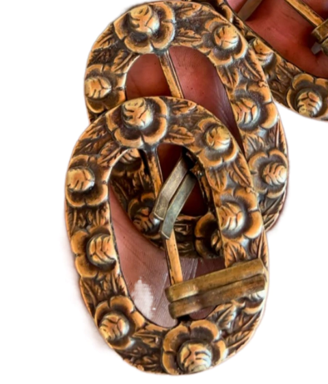 Fivela 8 rosa amarela