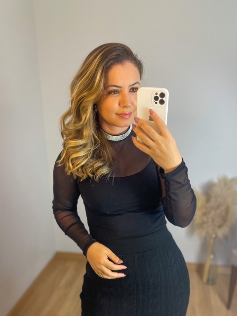 BLUSA EM TULE CHOCKER STRASS