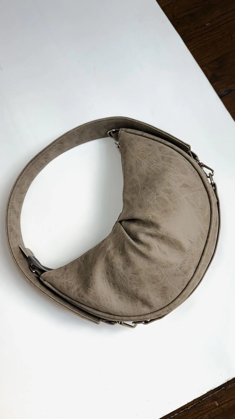 Cartera essential visón
