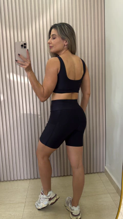 Imagem do CJ. TOP ELOÁ + Short Run