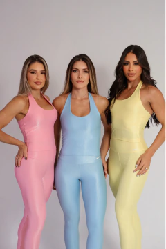 Blusa Aurora & short na internet