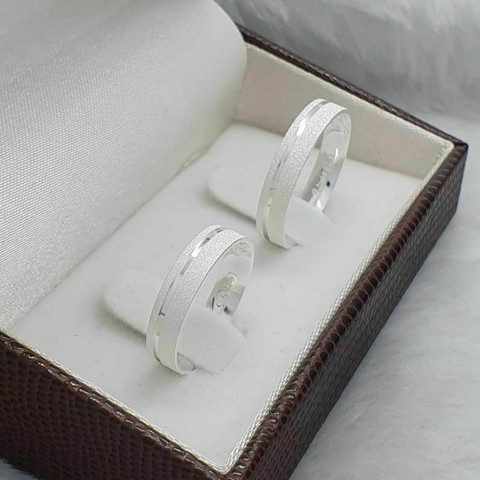 Par de Alianças de Namoro em Prata 950 - 4mm M029 - comprar online