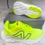 New Balance Fresh Foam 1080 Verde Limão na internet