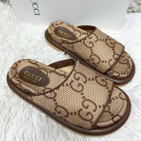 Chinelo Slide Gucci Sandália Marrom - comprar online