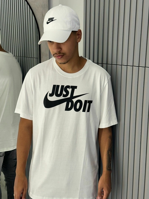 Camiseta Nike JUST DO IT Branco-AR5006100