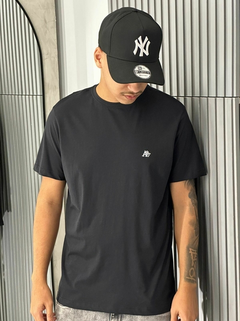 Camiseta Aeropostale preta 871201105-1