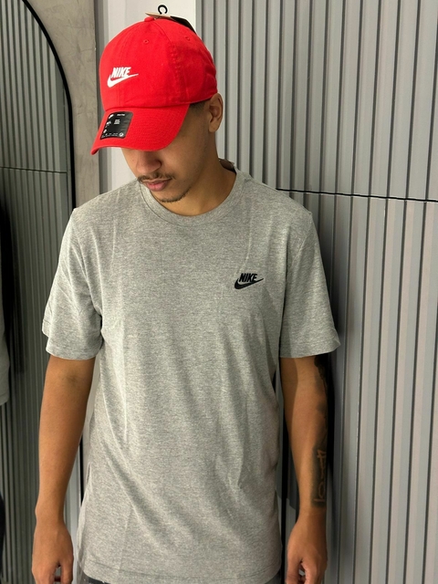 Camiseta Nike Cinza-AR4997064