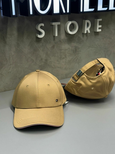 Boné Tommy Hilfiger Bege-THAMOAM12035