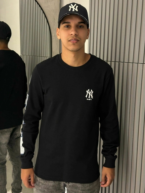 Camiseta New Era manga longa Preto-MBI25TSH065