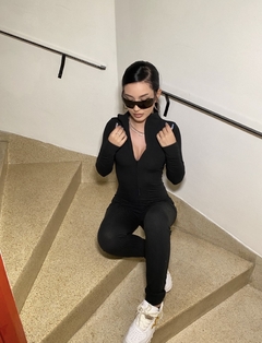 MACACÃO VIRGÍNIA na internet