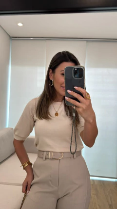 Calça Nívea na internet