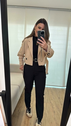 Imagem do Trench Coat Curto