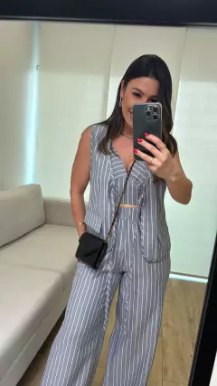 Conjunto Elisa na internet