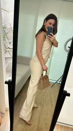 Conjunto Natasha na internet