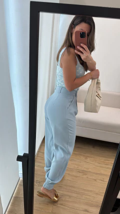 Calça Dany na internet
