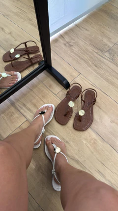 Rasteira Croco Capri Santa Lolla - comprar online