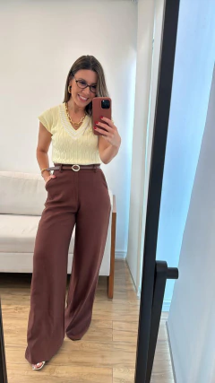 Calça Laura na internet