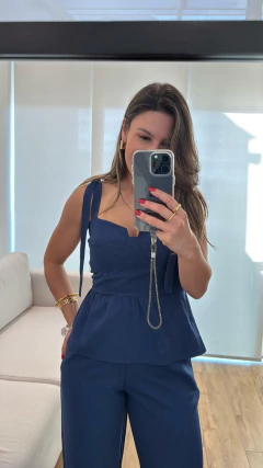 Conjunto Jessy na internet